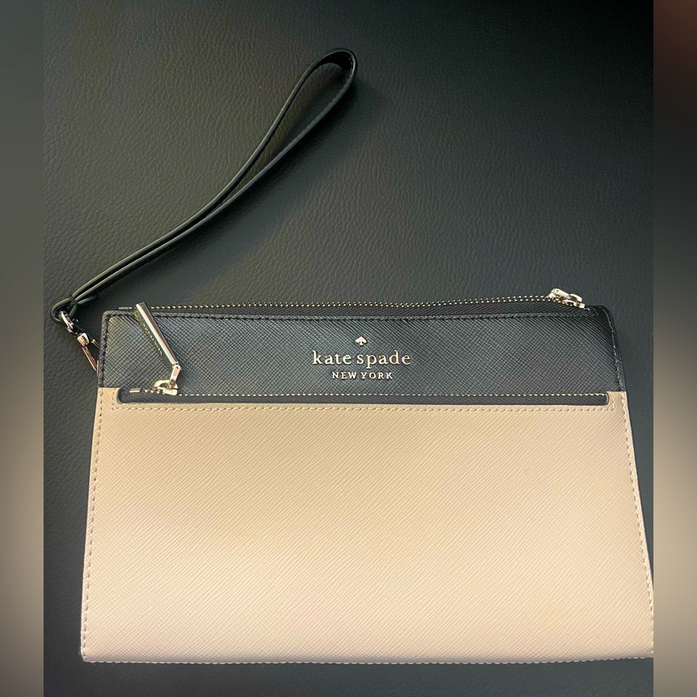 Kate Spade Wristlet
